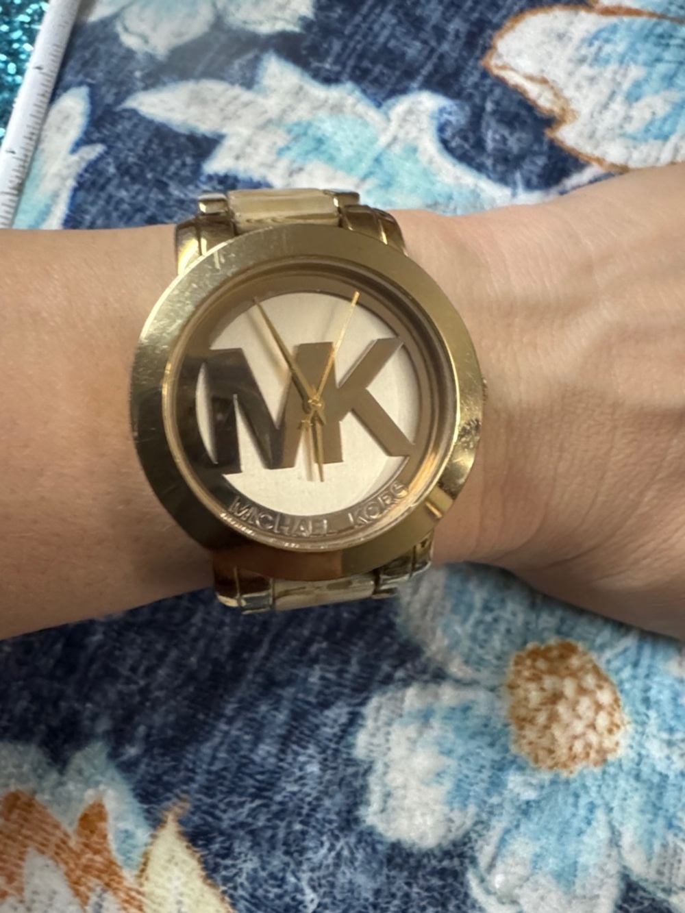 Michael Kors Gold and Ivory MK Logo Bracelet Watch - Picture 8 of 8